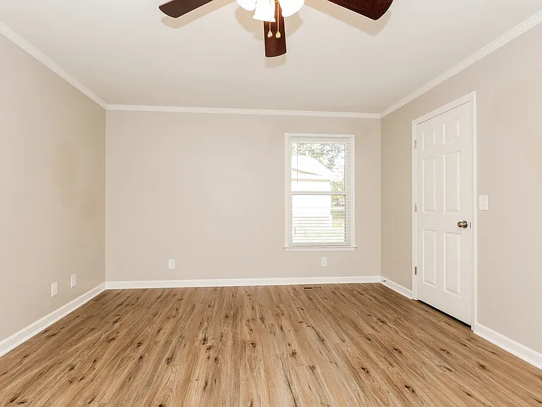 2409 Racquet Club Dr — Photo 13