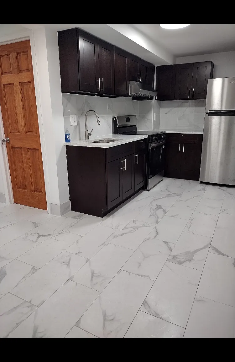 2 bed, $2,200 — Photo 1