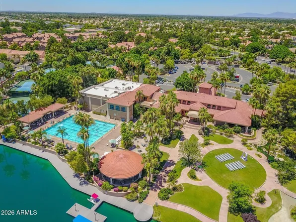 2034 E DIAS Drive, Gilbert, AZ 85234