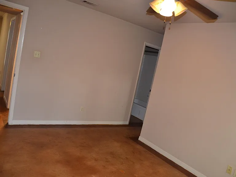 1510 W North Loop Blvd #712 — Photo 18