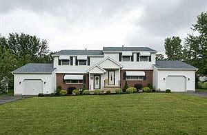 1st image of 6176 Thornwood Dr