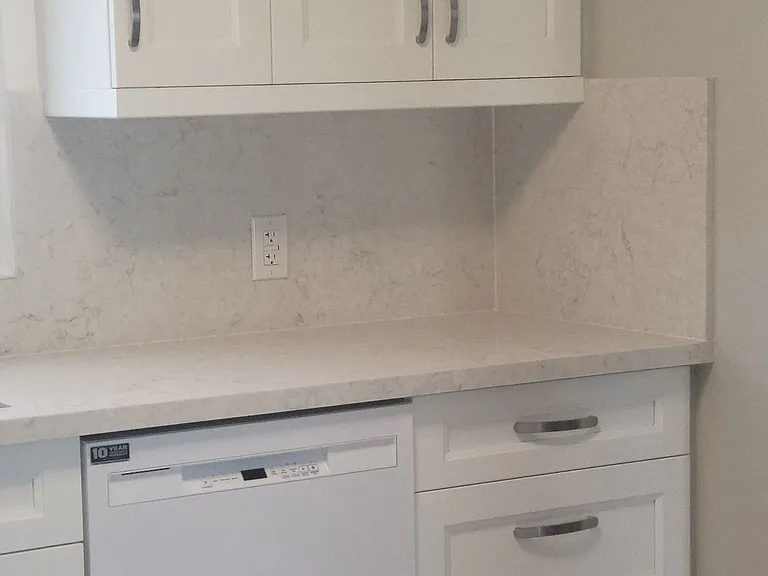 492 Pinegrove Rd — Photo 17