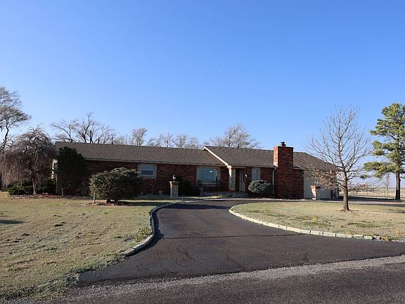 3rd image of 21480 E 1210th Rd