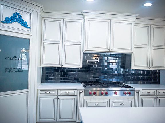 5th image of 42140 W Arvada Ct