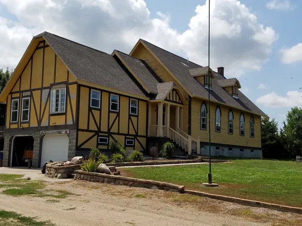 54876 895th Rd, Crofton, NE 68730