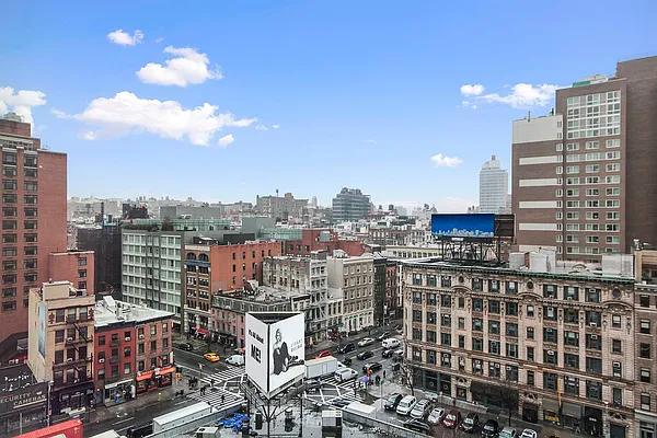 Sold by Corcoran | media 14