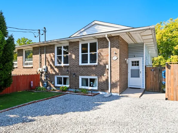 117 Bartlett St, Thorold, ON L2V 4Y5