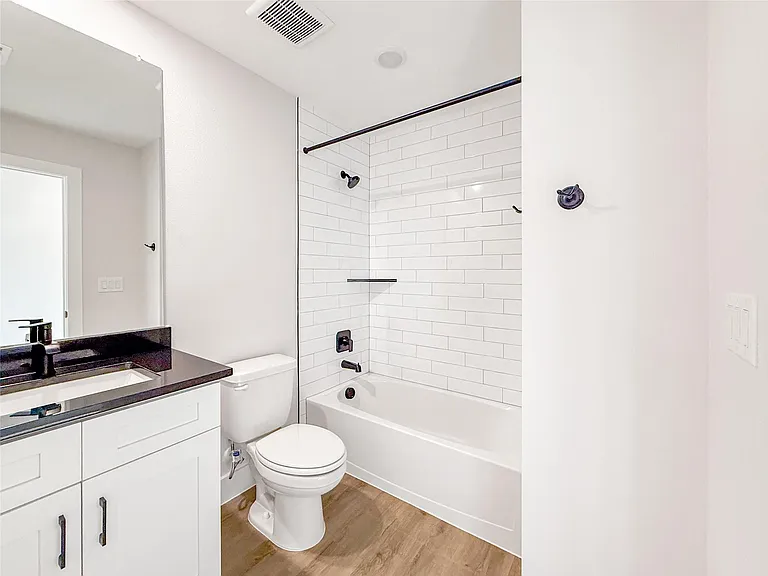 5607 Mobeetie Loop — Photo 9