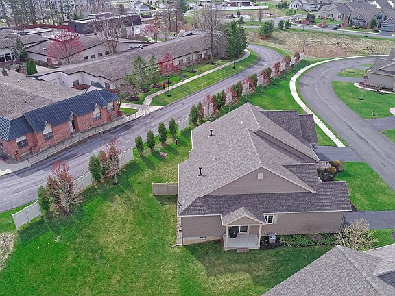 4th image of 69 Eagles Gate