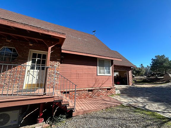 4th image of 8 Spruce Ave