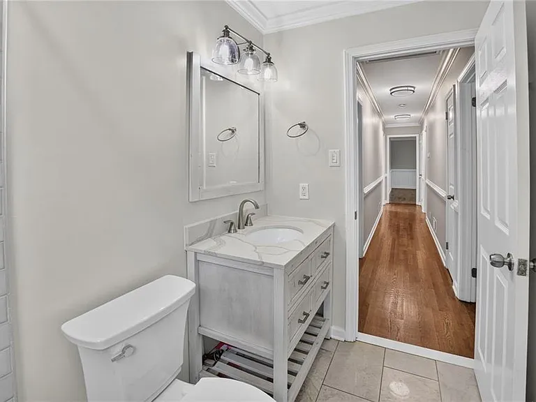 2982 Northbrook Dr — Photo 8