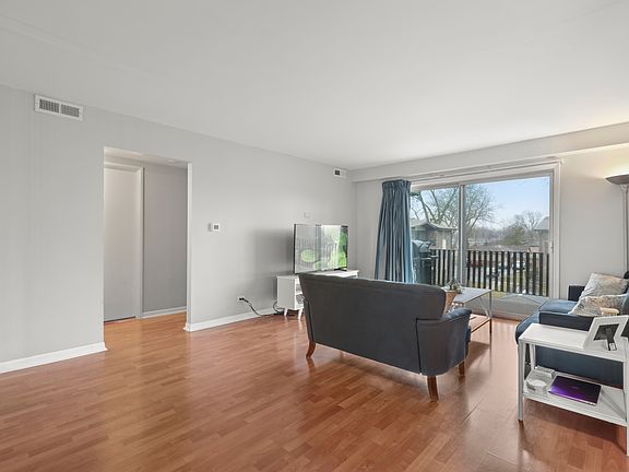 3rd image of 5003 W 135th St #12