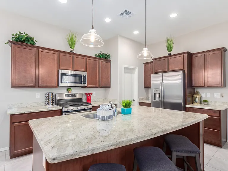 High 10' ceilings make the home feel very spacious.