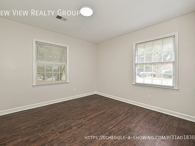 8439 Country Oaks Rd — Photo 15