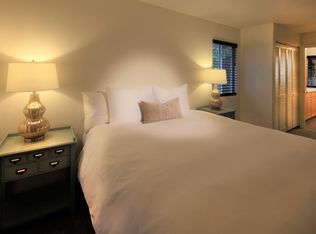 15660 Pozzan Rd, Healdsburg, CA 95448