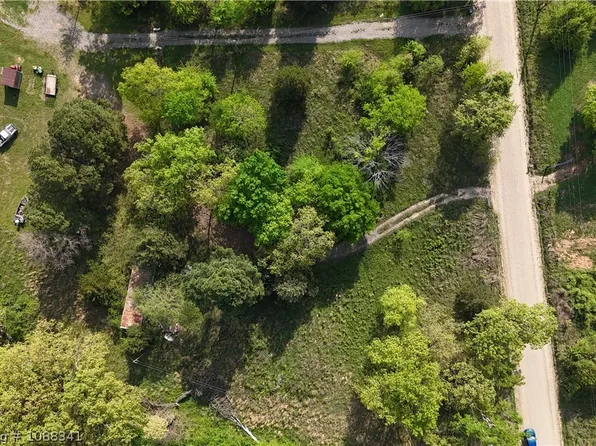 E 1086th Rd, Muldrow, OK 74948