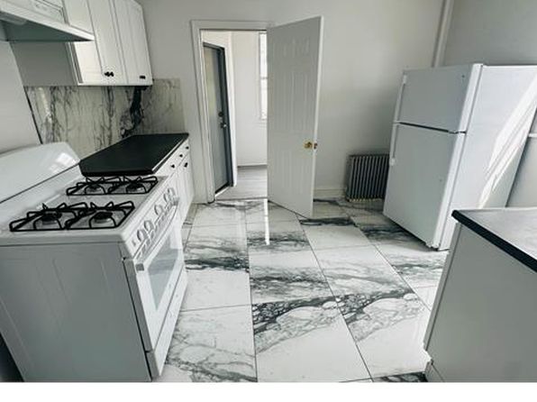 19 Knowles St FLOOR 2