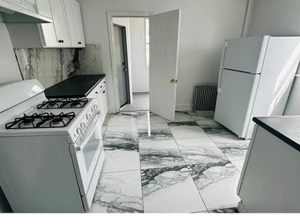 19 Knowles St Floor 2, Yonkers, NY 10705