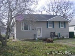 918 W Gallatin St, Vandalia, IL 62471