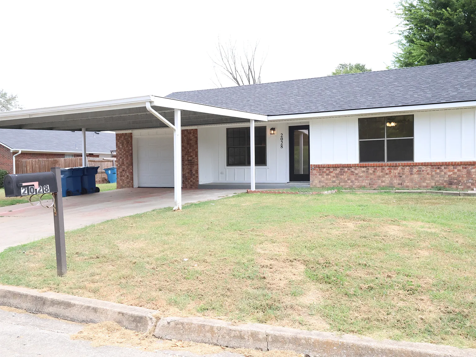 4 bed, 1680 sqft, $1,600 — Photo 2