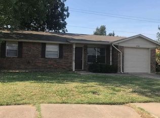6938 SW Fore St, Lawton, OK 73505