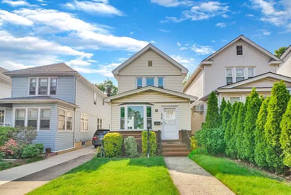 1st image of 8308 125th St