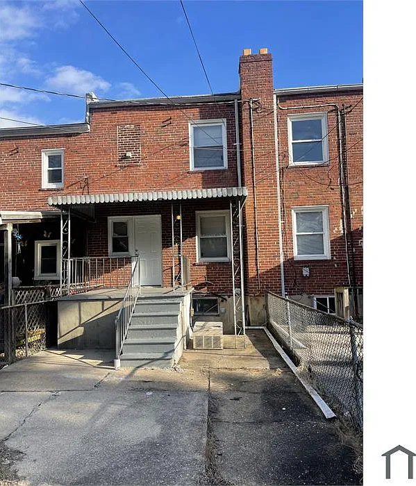 2 bed, 1.5 bath, 896 sqft, $1,475 — Photo 4