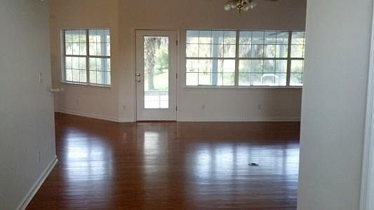 2nd image of 10535 Casanova Dr