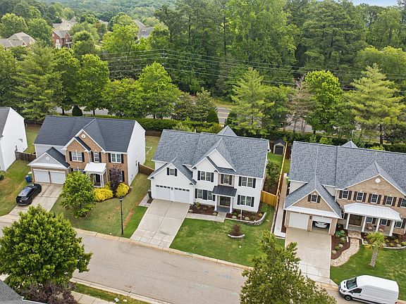 4th image of 7608 Silver View Ln