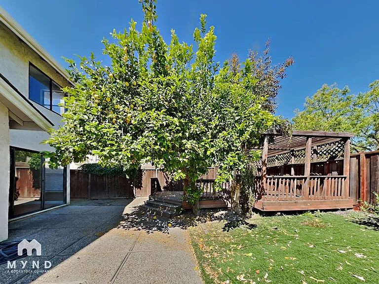 4721 Shannondale Dr — Photo 21