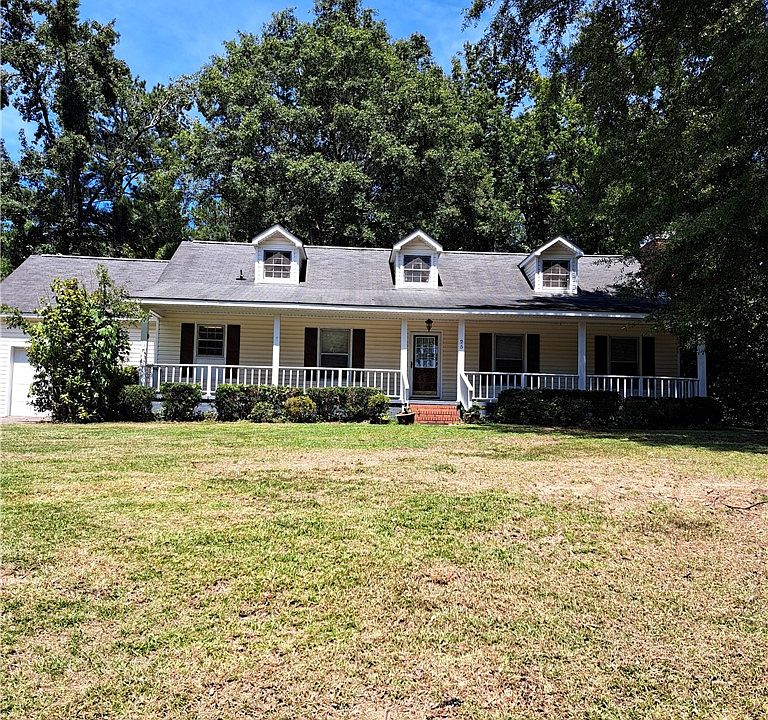 1st image of 25 Laurel Dr