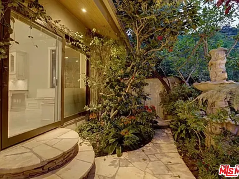 1681 Stone Canyon Rd — Photo 30