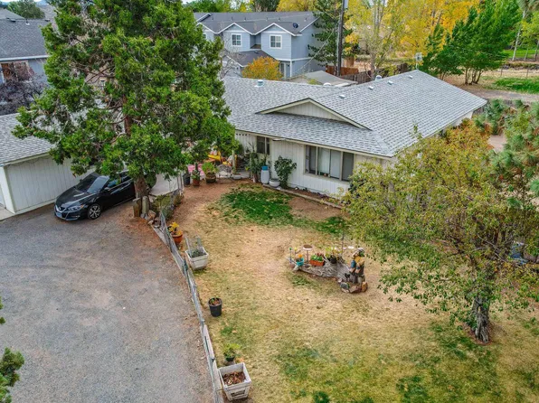 2620 SW Yew Ave, Redmond, OR 97756