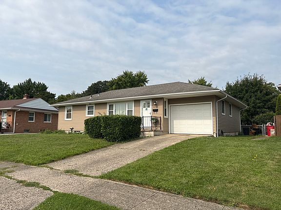 2nd image of 3833 Evans Dr