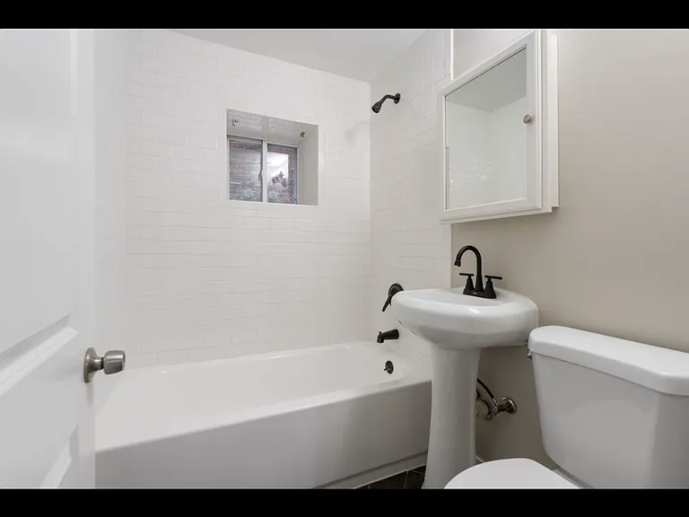 7836 S Constance Ave #1 — Photo 6