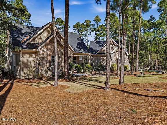 5th image of 115 Vista Ridge E