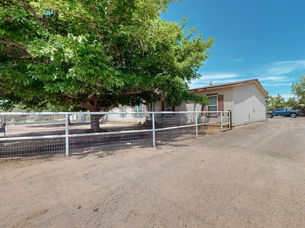 205 Clark Rd SW, Albuquerque, NM 87105