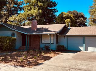 407 Brookwood Ave, Santa Rosa, CA 95404