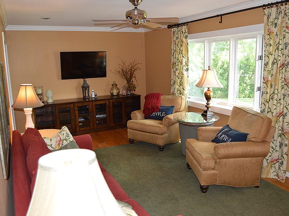 5th image of 2236 Rollingridge Ln