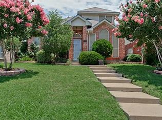 2204 Dallas Dr, Carrollton, TX 75006