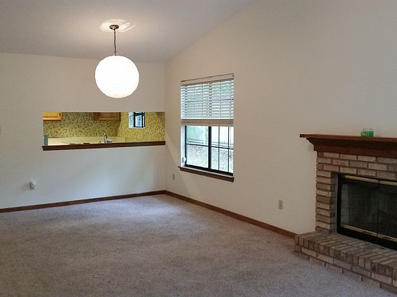 2nd image of 2649 Millbank Dr