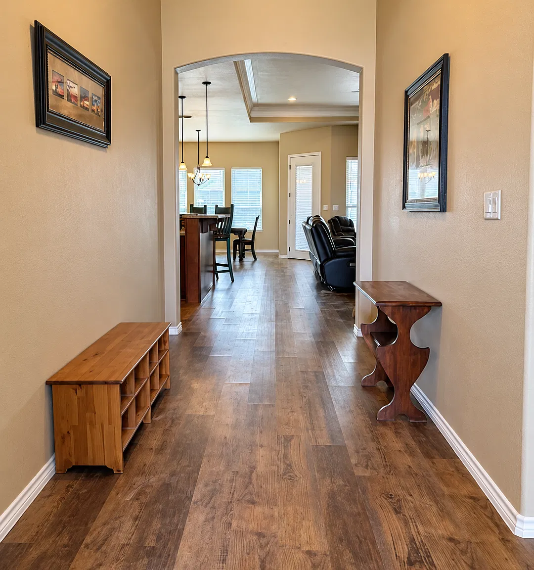 3 bed, 2308 sqft, $3,000 — Photo 2