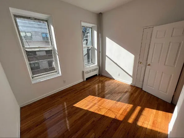 107 West 138th Street image 1 of 7