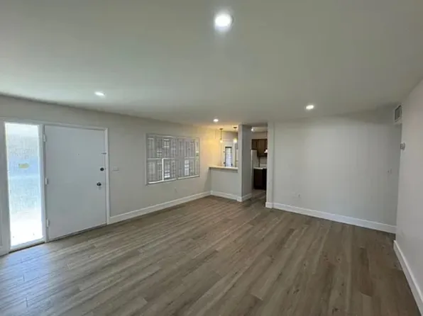 5325 SW 77th Ct APT 204F, Miami, FL 33155