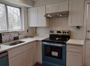 924 W Evesham Rd, Glendora, NJ 08029