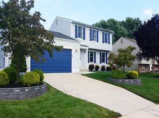 24 Briar Creek Rd, Sicklerville, NJ 08081