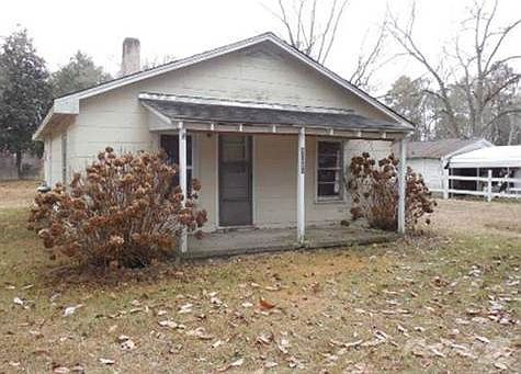 1645 Old Grantham Rd