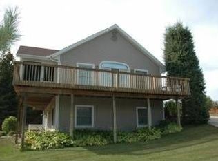 2900 Camp Ln, Boyne City, MI 49712