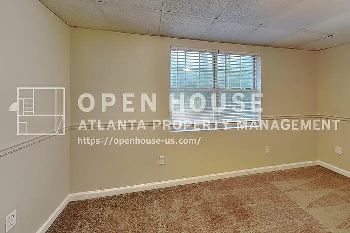 7769 Melanie Dr — Photo 16
