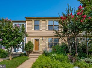 8218 Amity Cir, Gaithersburg, MD 20877